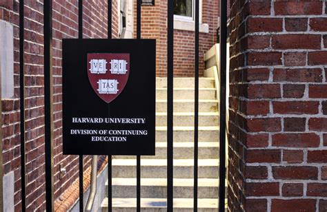 Harvard division of continuing education - The Division of Continuing Education (DCE) at Harvard University is dedicated to bringing rigorous academics and innovative teaching capabilities to those seeking to improve their lives through education. We make Harvard education accessible to lifelong learners from high school to retirement.
